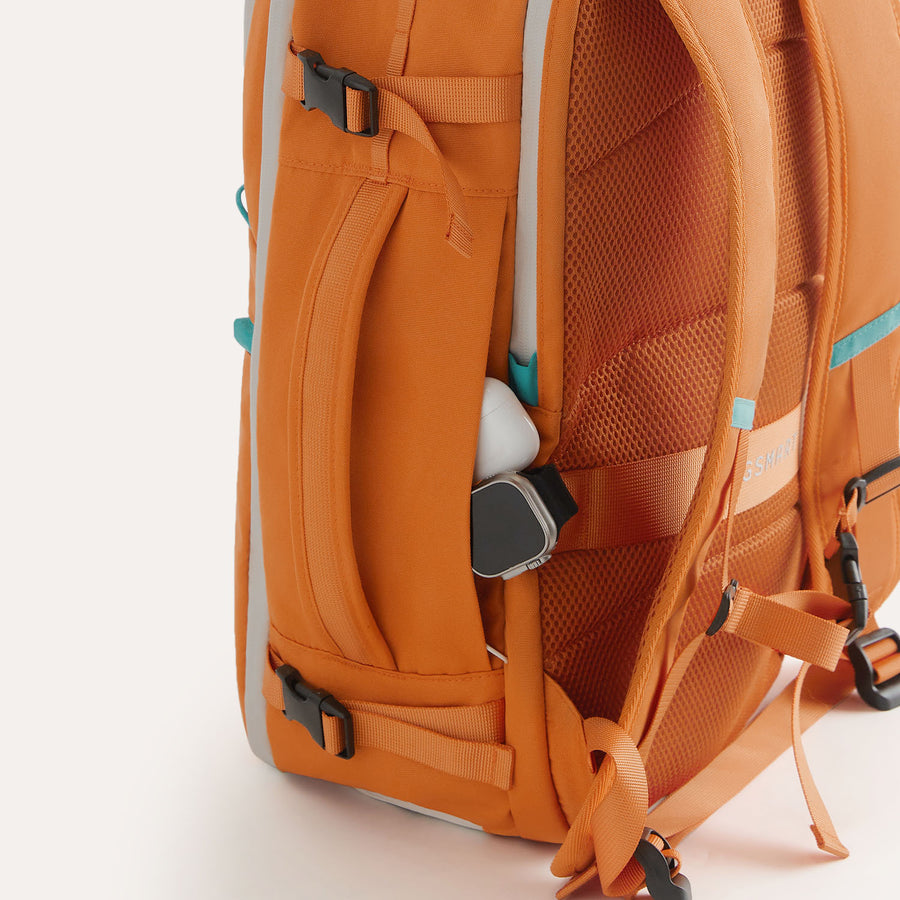 laptop travel backpack rust